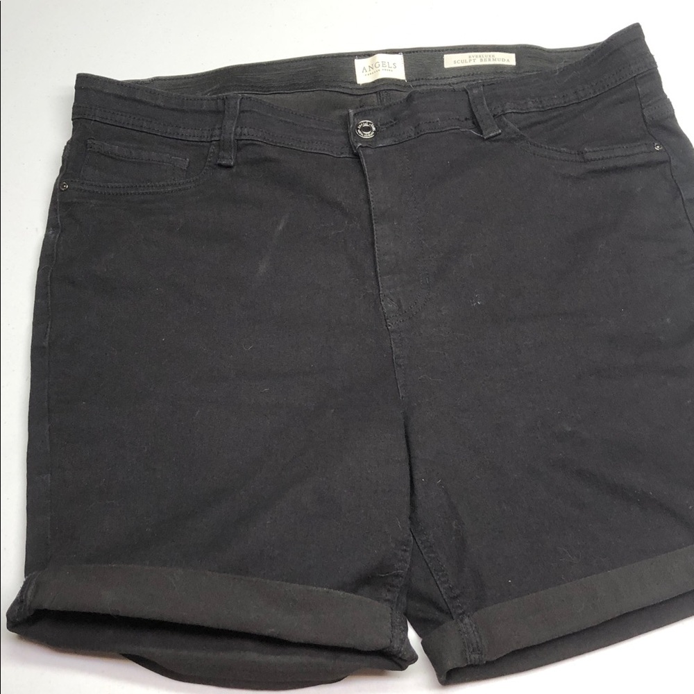 ANGELS BLACK EVERLUXE SCULPT BERMUDAS 18W ⭐️